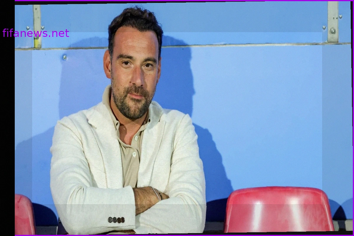 Manna Explains Lang's Exclusion: "Inappropriate Behavior, He'll Watch the Match With Me"
